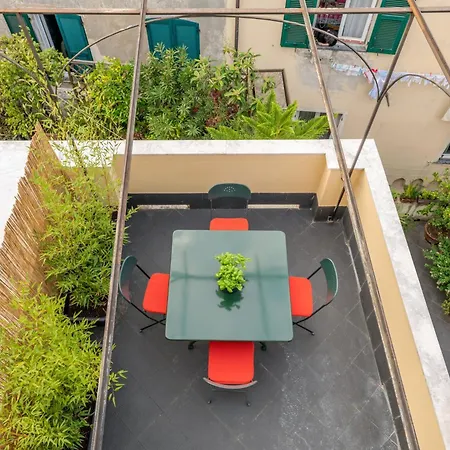 Apartment Cosy With Terrace Genoa