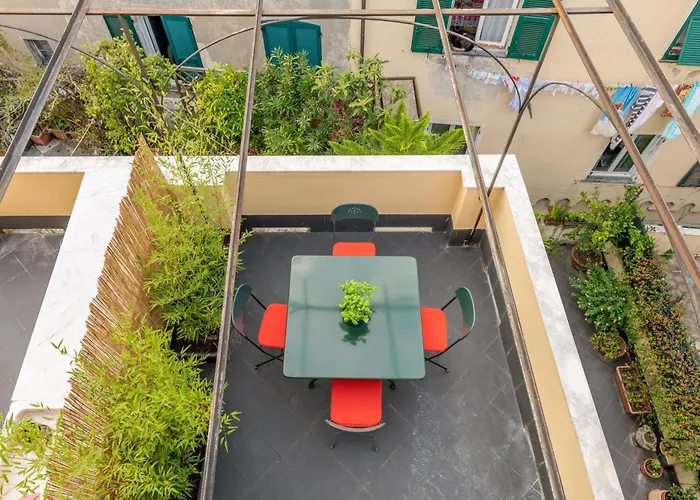 Apartment Cosy With Terrace Genoa